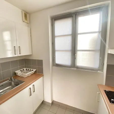 Apartment Service - Vue Sur Le Musee - 5 - Flat-guest