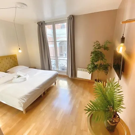Service - Vue Sur Le Musee - 5 - Flat-guest *