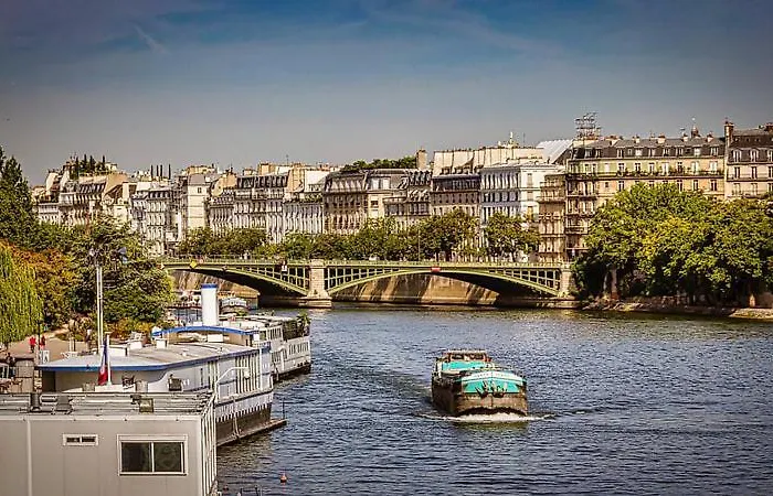 Service - Vue Sur Le Musee - 5 - Flat-guest Paris
