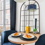 Service - Vue Sur Le Musee - 5 - Flat-guest *